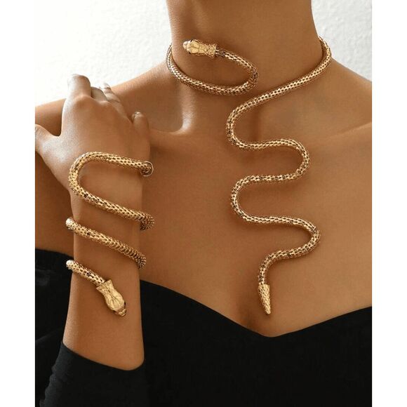 ✨🐍 2PCS Gold Snake Bendable Design Blingy Statement Bracelet & Necklace Set NEW - Picture 12 of 16